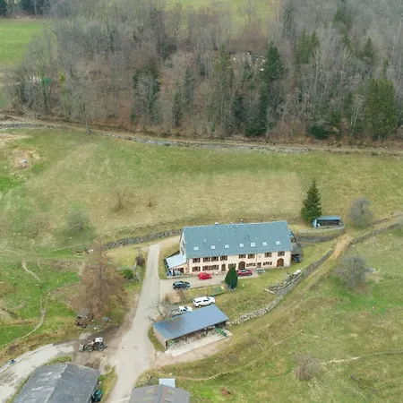 Le Des Pres. アパート